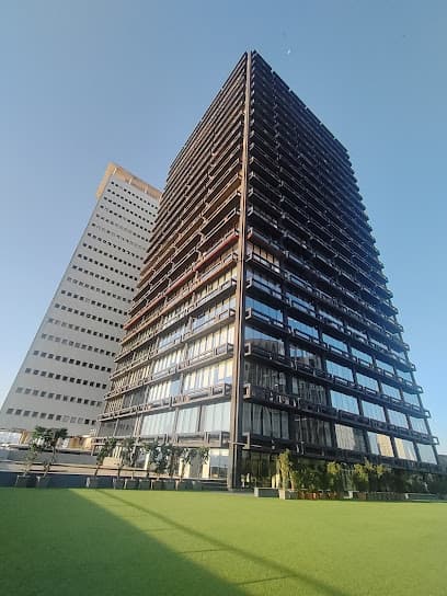 WeWork Express Towers - Coworking & Office Space in Nariman Point, Mumbai - photo 1 of 4