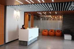 Plus Offices